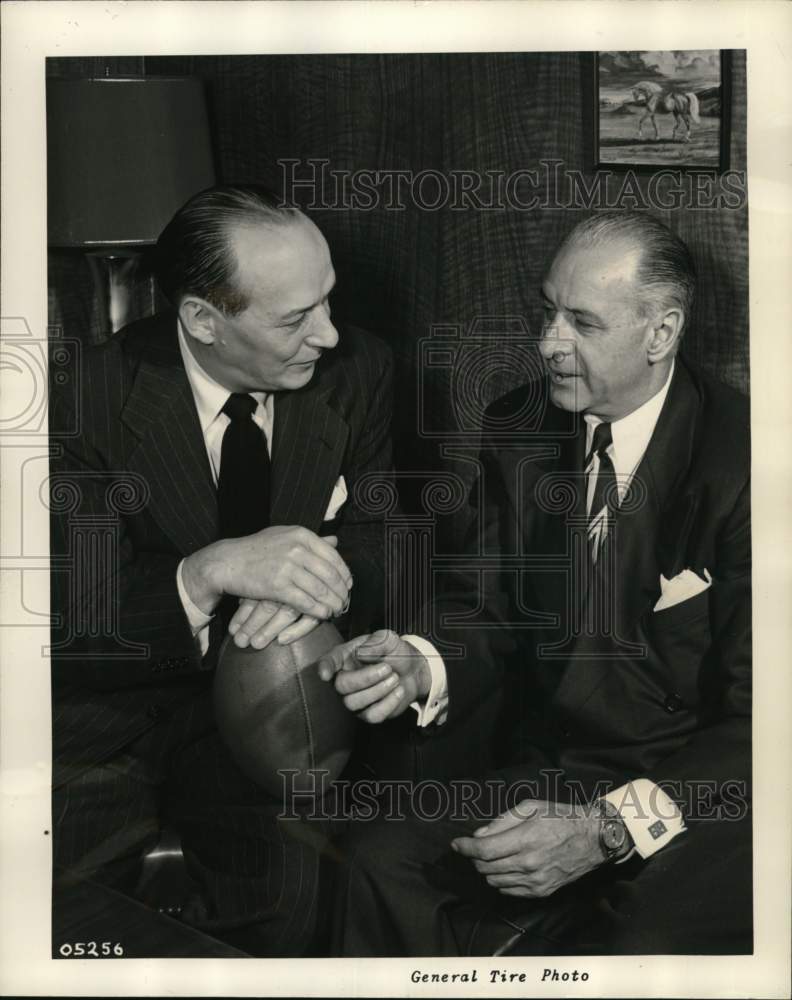 1951 Press Photo Ted Husing &amp; Michigan Athletic Director Fritz Crisler, Football- Historic Images