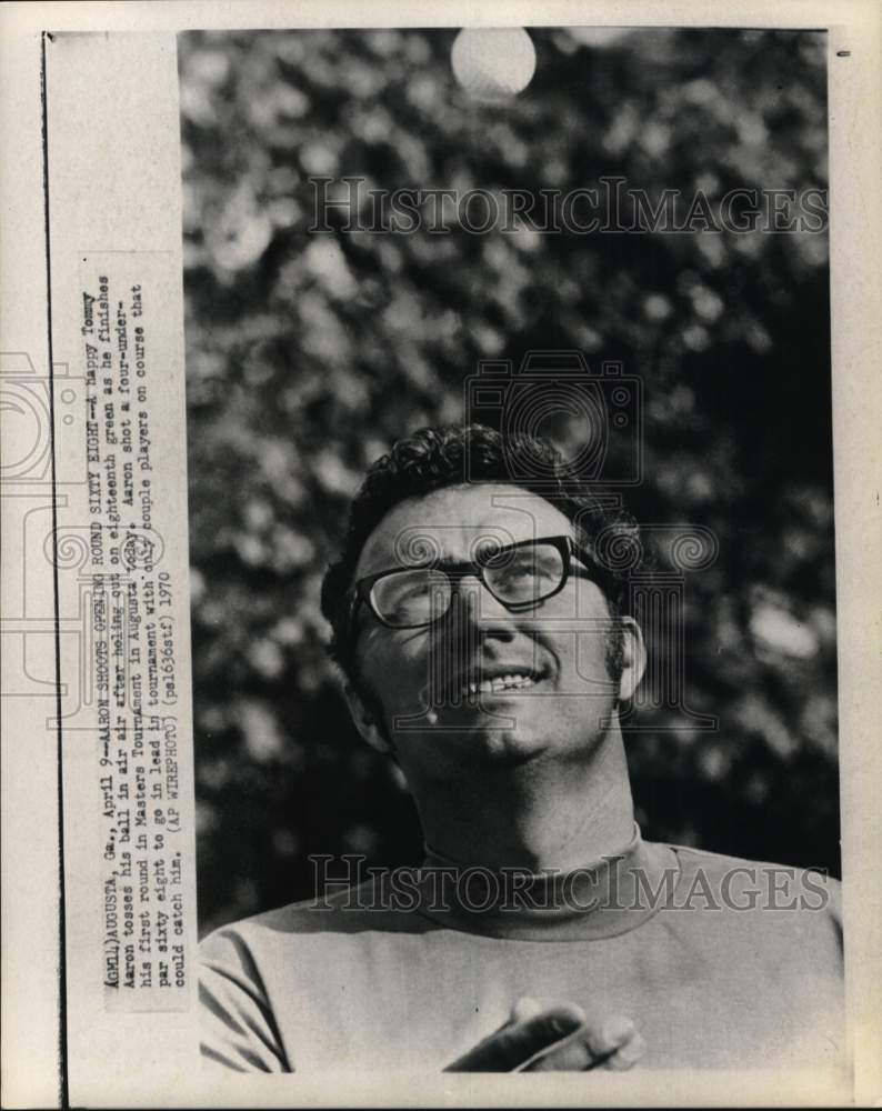 1970 Press Photo Golfer Tommy Aaron tossing ball, Augusta, Georgia - pis08865- Historic Images