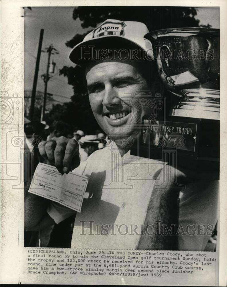 1969 Press Photo Golfer Charles Coody wins Cleveland Open tournament, Ohio- Historic Images