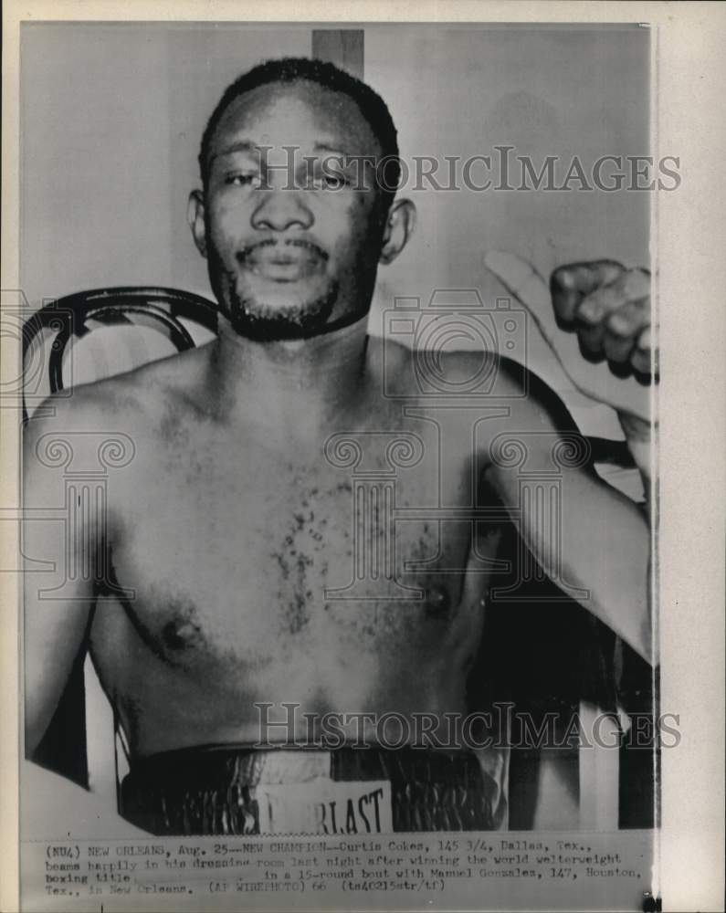1966 Press Photo Curtis Cokes wins world welterweight boxing title, New Orleans- Historic Images