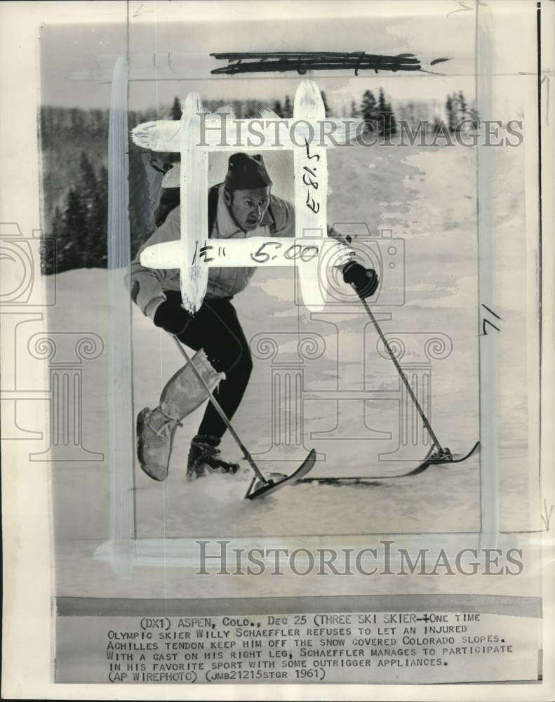 1961 Press Photo Skier Willy Schaeffler skis with injury, Aspen, Colorado- Historic Images