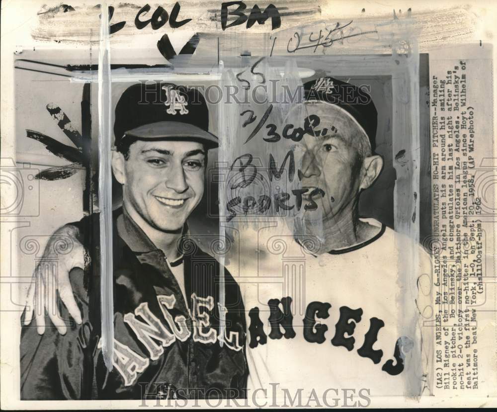 1962 Press Photo Angels Baseball Pitcher Bo Belinsky And Manager Bill Rigney- Historic Images