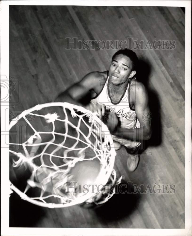 1950 Press Photo University of Portland Basketball Center Jackson Winters- Historic Images