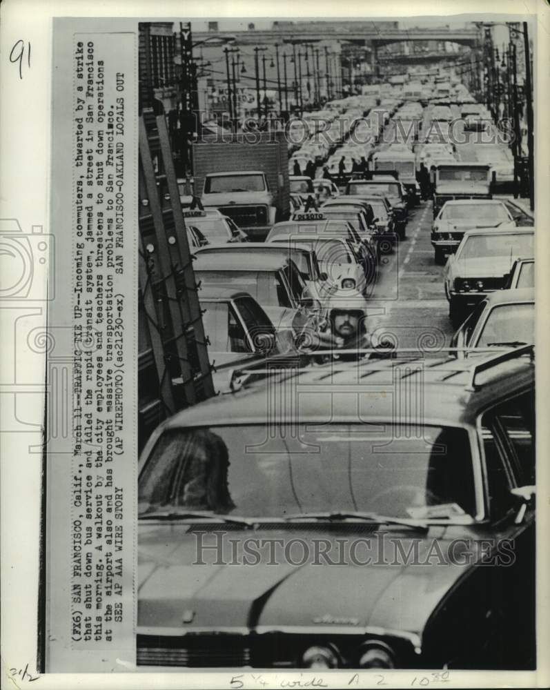 1974 Press Photo Cars in San Francisco traffic, California - piw01772- Historic Images
