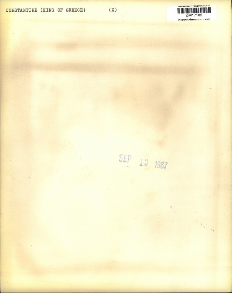 1967 Press Photo Mrs. J. Waller greets King Constantine & Queen Ann-Marie in RI