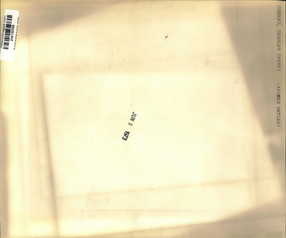 1973 Press Photo Astronaut Charles Conrad aboard space station "Skylab"