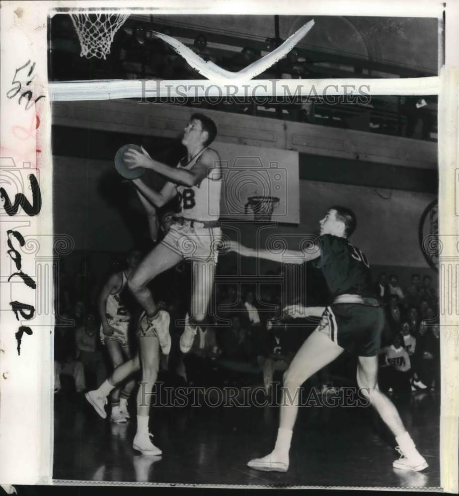 1957 Press Photo Pacific Lutheran Lutes vs Gonzaga Bulldogs, Spokane, Washington- Historic Images