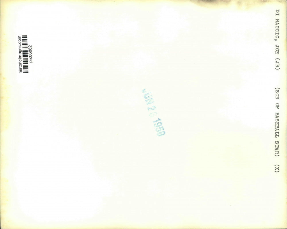 1958 Press Photo Joe DiMaggio Jr. chatting with Barrett Price on a ship, NY