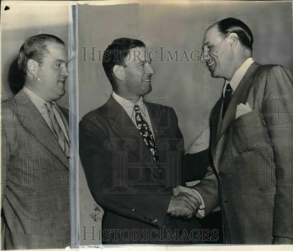 1948 Press Photo Leo Durocher Shakes Hands With Predecessor Mel Ott - pix07986- Historic Images