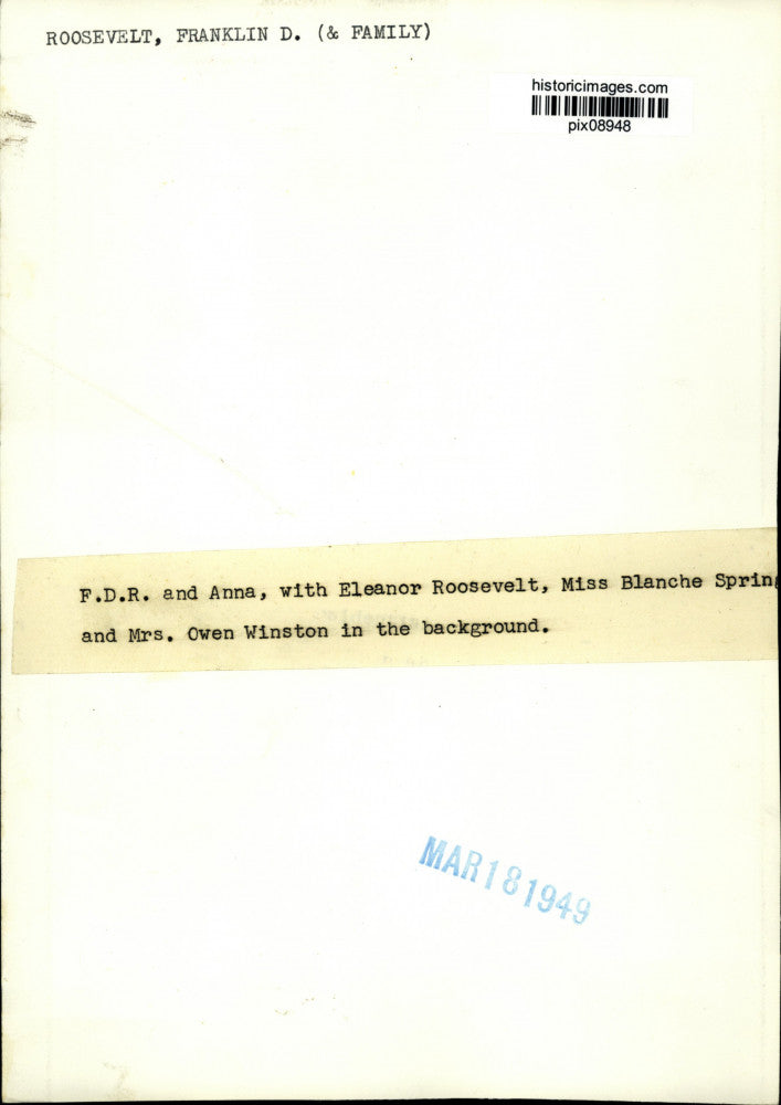 1949 Press Photo Franklin D. Roosevelt walks daughter Anna - pix08948