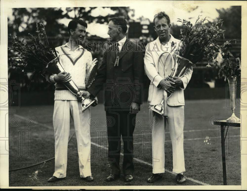 1931 Press Photo Wilmer Allison & Johnny Van Ryn, National Championship Cups, MA- Historic Images
