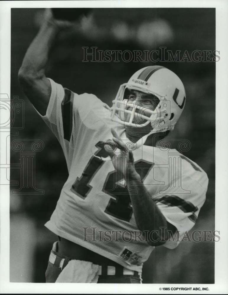 1985 Press Photo Miami Hurricanes&#39; quarterback Vinny Testaverde, football game- Historic Images