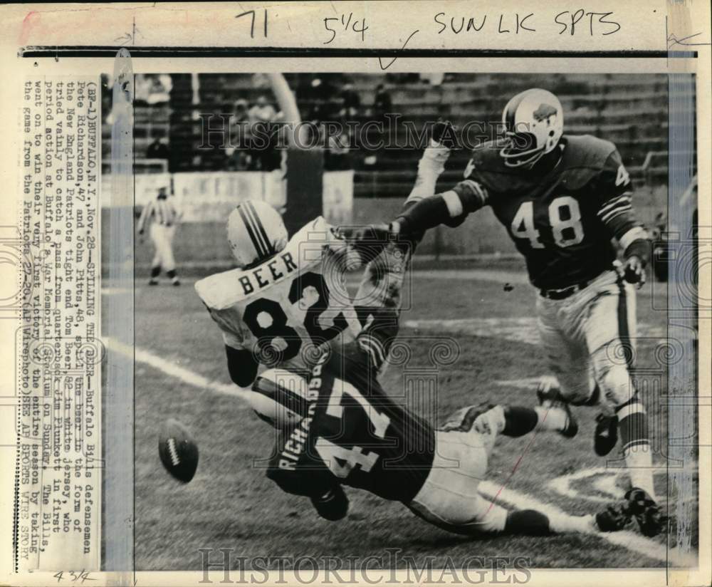 1971 Press Photo Pete Richardson, John Pitts &amp; Tom Beer, Bills-Patriots football- Historic Images