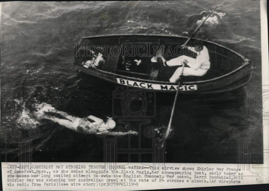 1949 Press Photo Swimmmer Shirley May France & Harry Boudakian, English Channel- Historic Images