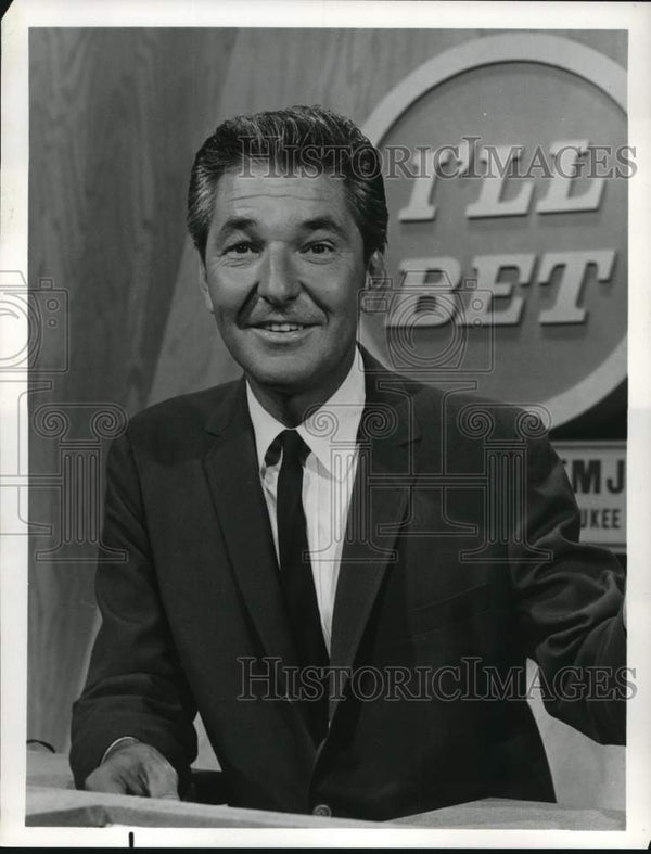 Press Photo Jack Narz, Host of 