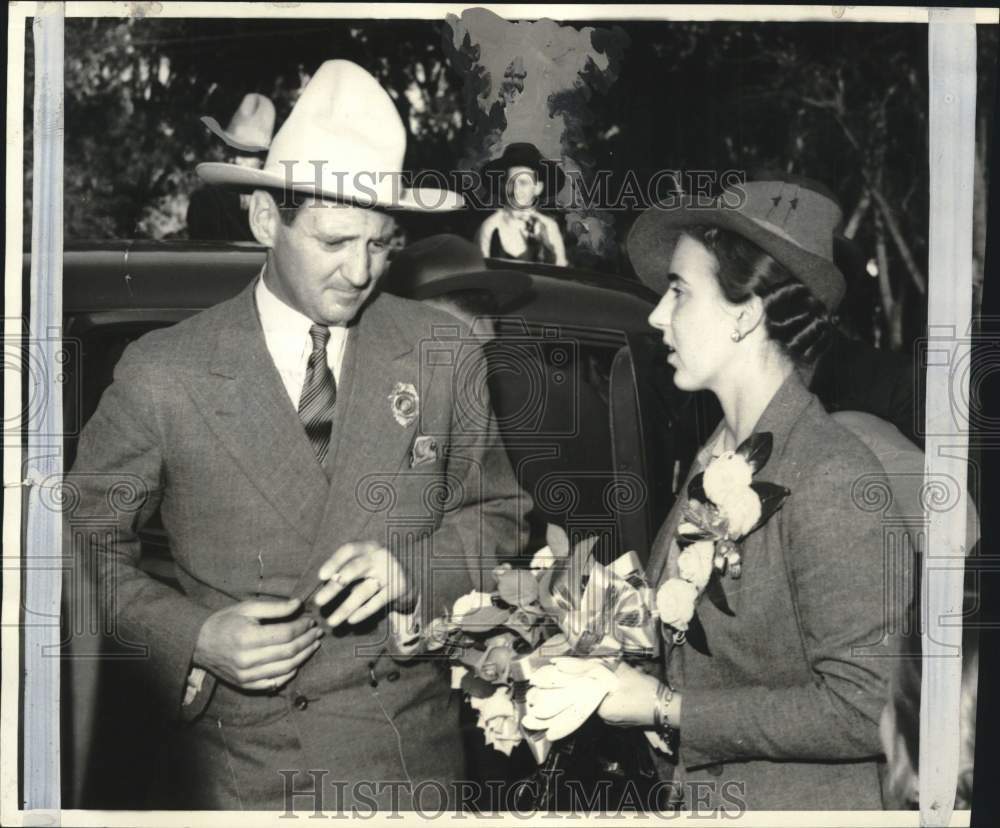 1939 Press Photo Prince Frederik & wife Princess Ingrid visit Boulder Dam in NV- Historic Images