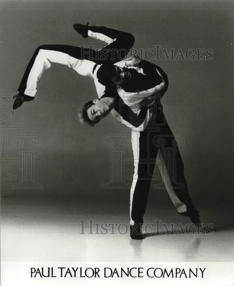 1997 Press Photo Patrick Corbin &amp; Thomas Patrick with Paul Taylor Dance Company- Historic Images