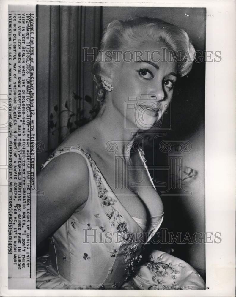 1958 Press Photo Actress Martine Carol at an interview in West Berlin, Germany- Historic Images