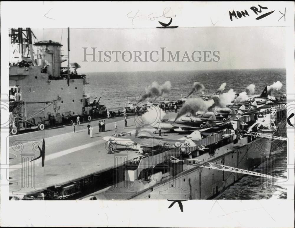 Press Photo Troops &amp; aircraft on British Navy ship &quot;Centaur&quot;, Mediterranean sea- Historic Images