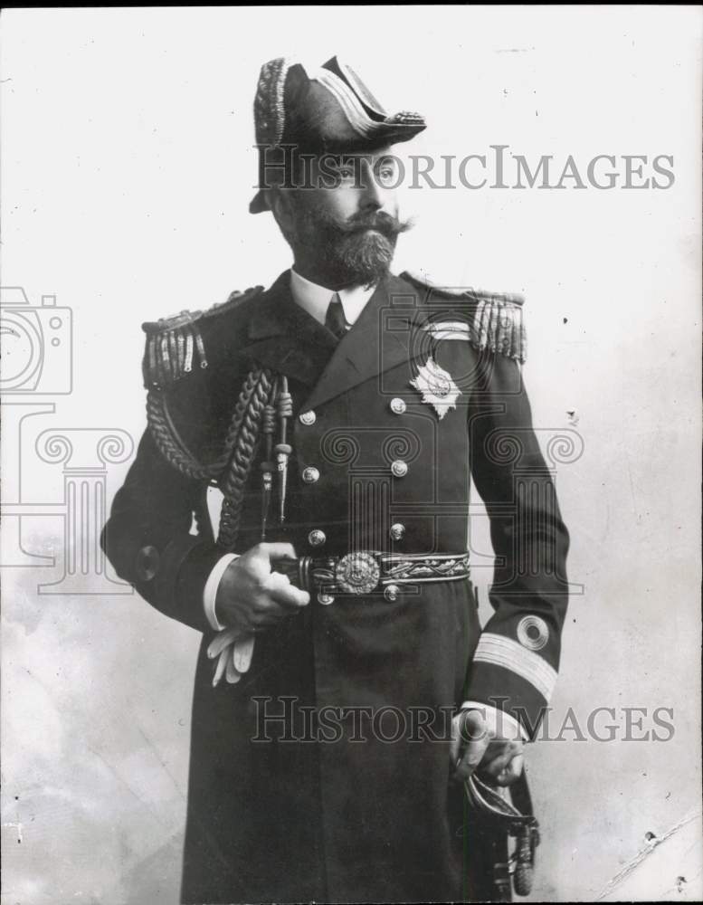 1951 Press Photo Prince Louis of Battenberg now dubbed Marquess of Milford Haven- Historic Images