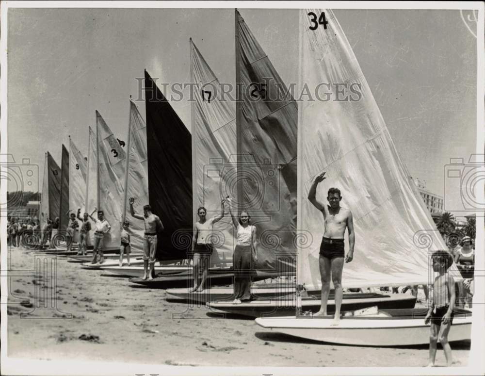 1936 Press Photo The Alamitos Bay Rainbow Fleet prepares for Mid-Winter regatta- Historic Images