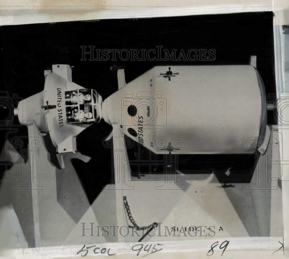 Press Photo Drawing shows how excursion capsule rejoins service unit in orbit- Historic Images