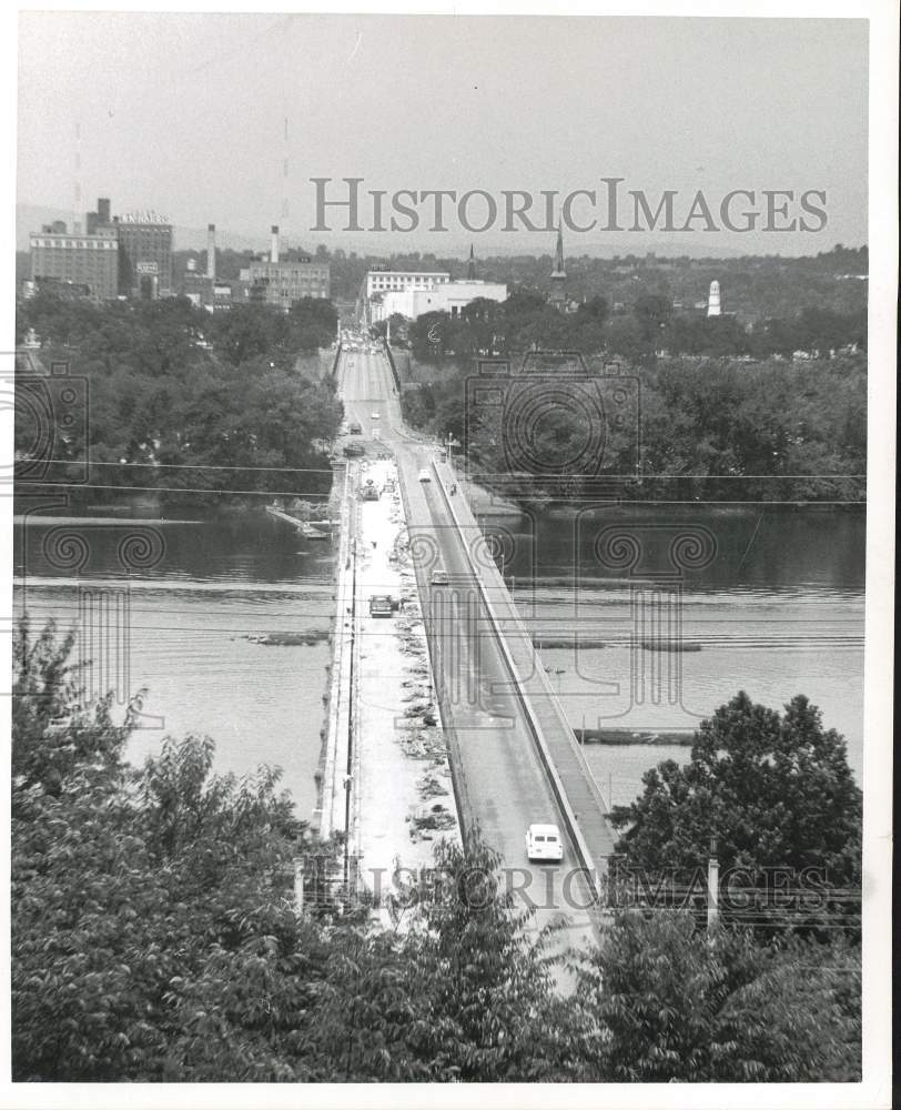 1962 Press Photo Construction at Market Street Bridge Near Washington Heights