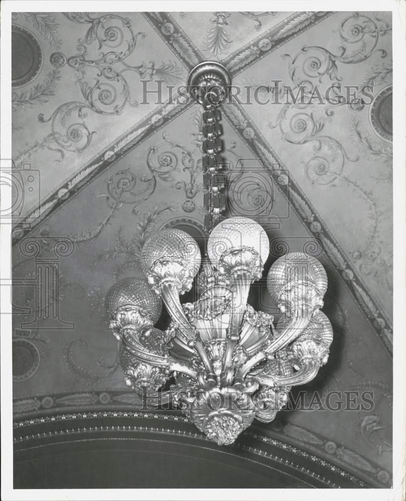 Press Photo Chandelier and Ceiling at the Pennsylvania Capitol Building