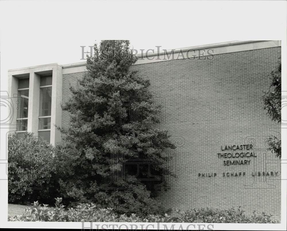 1993 Press Photo Lancaster Theological Seminary Library in Pennsylvania