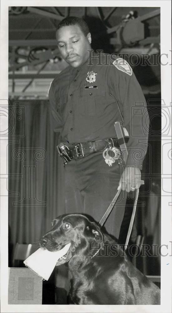 1989 Press Photo Timothy Carter, Harrisburg Police Officer with Drug Dog- Historic Images