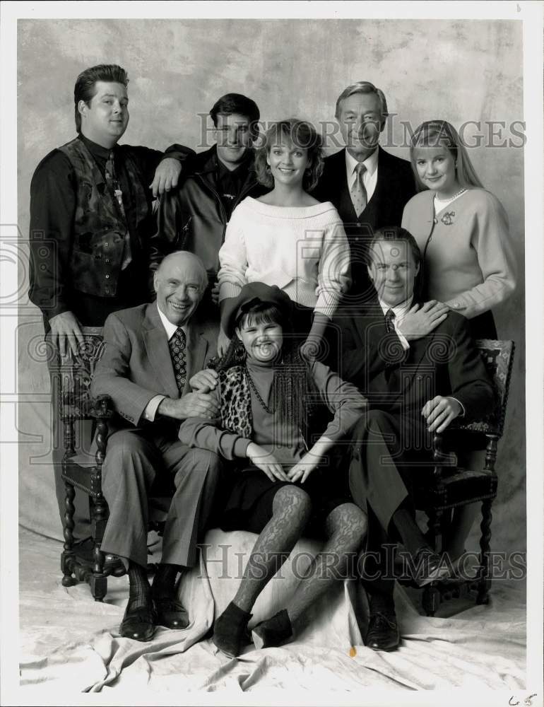 1989 Press Photo Starring Cast Actors of &quot;Grand&quot; Television Series - pna23746- Historic Images