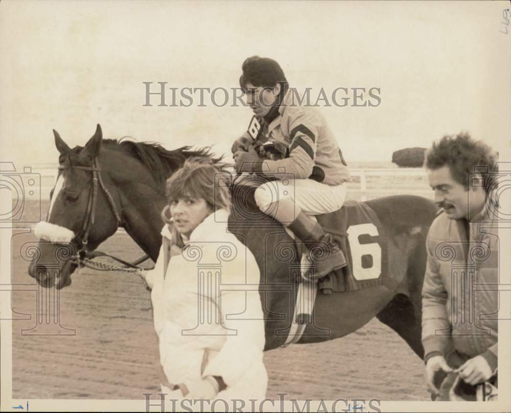 Press Photo Trainers with Jockey Number Six on Horseback - pna27566- Historic Images