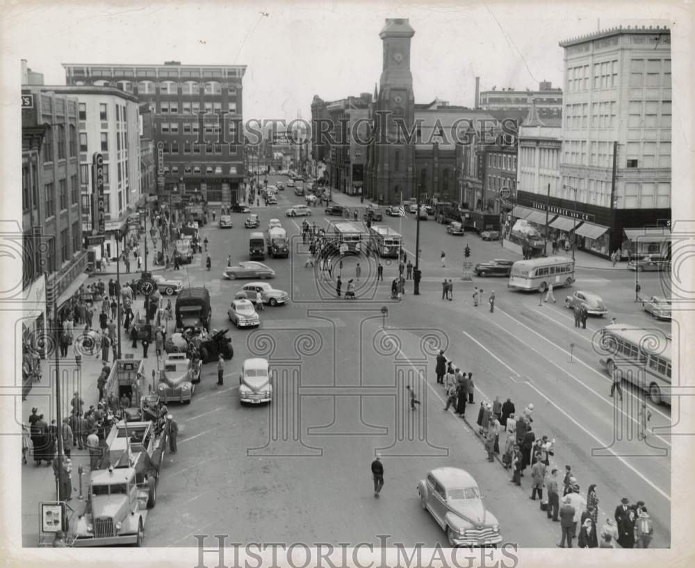 1950 Press Photo Aerial View of Traffic in Downtown Harrisburg, Pennsylvania- Historic Images