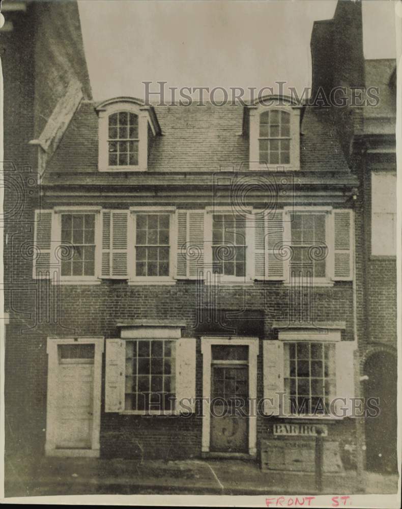 Press Photo Building on Front Street in downtown Harrisburg, PA - pnx02326- Historic Images