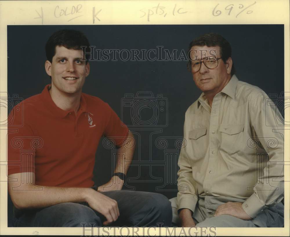 Press Photo Mike Wacker, Judson Basketball and Collegue - saa09904- Historic Images