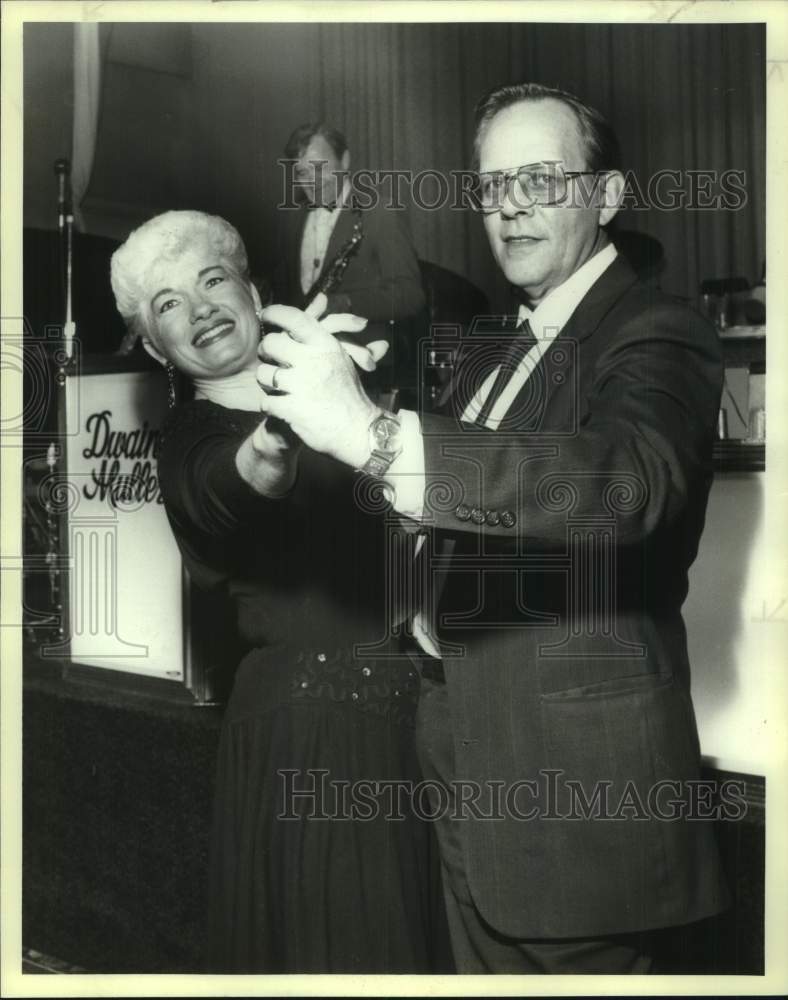 1990 Press Photo Kitty and Dan Chapell, United States Amateur Ballroom Dancers- Historic Images