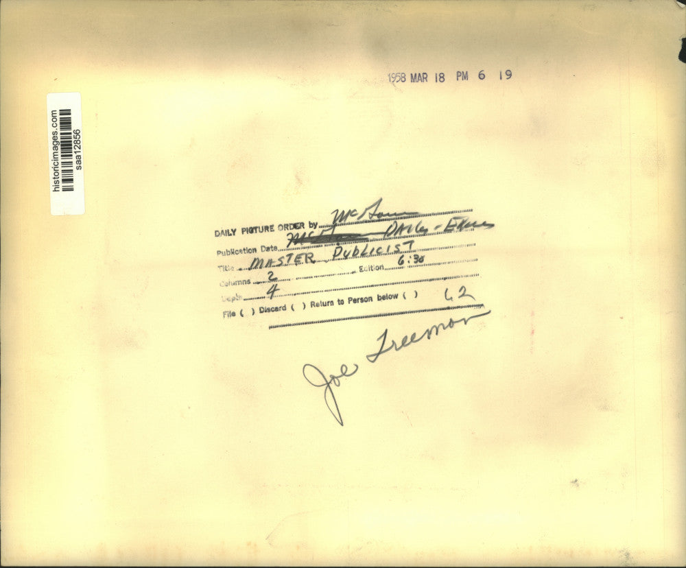 1958 Press Photo Master Publicist Joe Freeman at Awards Ceremony with man