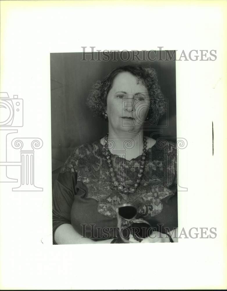 1990 Press Photo Madeline Finnigan, Express News employee, San Antonio, Texas- Historic Images