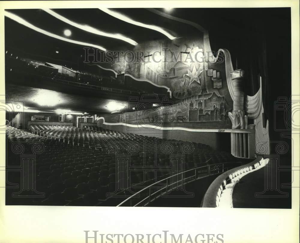 1982 Press Photo Balcony inside the Alameda Theater, San Antonio - saa19406- Historic Images