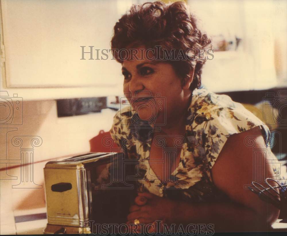 1993 Press Photo "How Else Am I Supposed to Know I'm Still Alive" Movie Actress- Historic Images