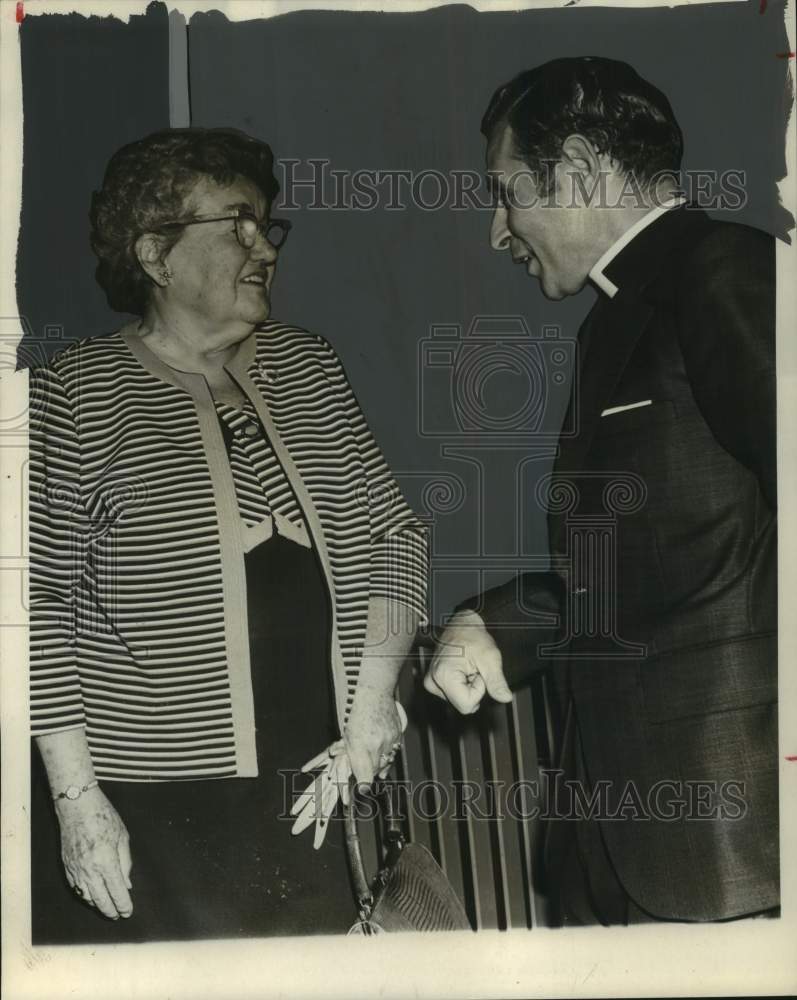 1971 Press Photo Authoress Agnes Sanford with Reverend Maurice Benitez