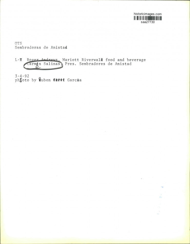1992 Press Photo Roger Andrews, Carmen Salinas at Sembradoras de Amistad, Texas