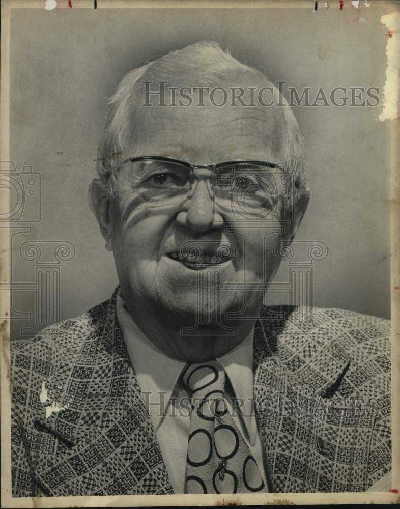 1975 Press Photo Portrait of O. P. Schnabel, Texas - saa29342- Historic Images