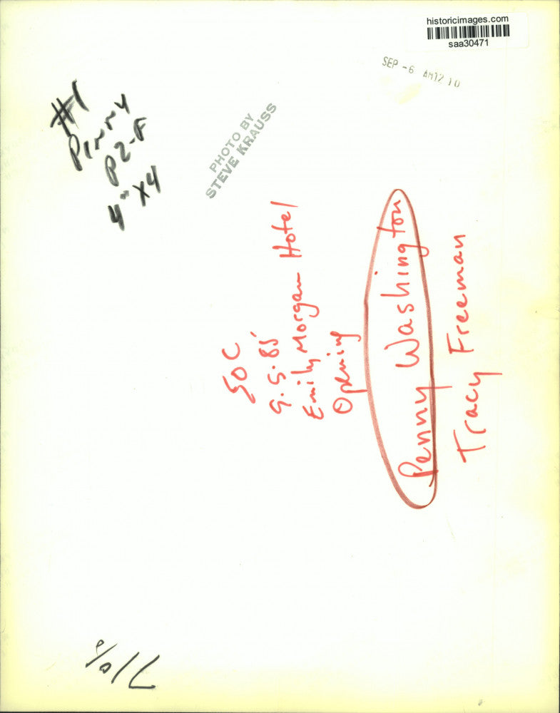 1985 Press Photo Penny Washington and Tracy Freeman at Emily Morgan Hotel, Texas