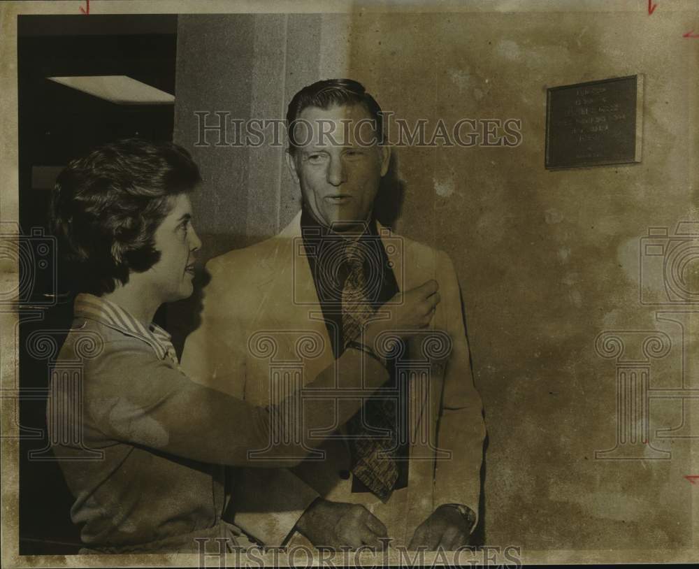 Press Photo Barbara Boyd with Marvin E. Greer, James Madison High, Texas- Historic Images