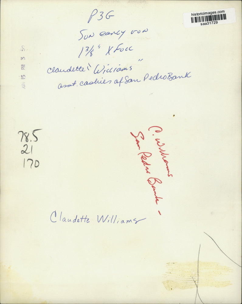 Press Photo Claudette Williams, assistant cashier of San Pedro Bank, Texas