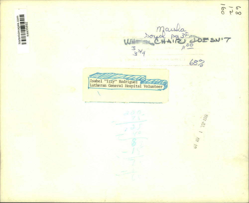 1974 Press Photo Isabel "Izzy" Rodriguez, hospital volunteer, Texas - saa35892