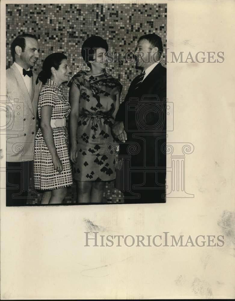 1968 Press Photo Mr. and Mrs. Stanley Hammer with guest of benefit party
