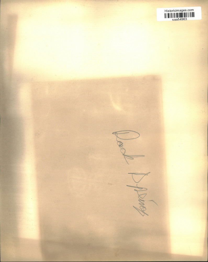 Press Photo View inside cave at Rock Springs - saa54963