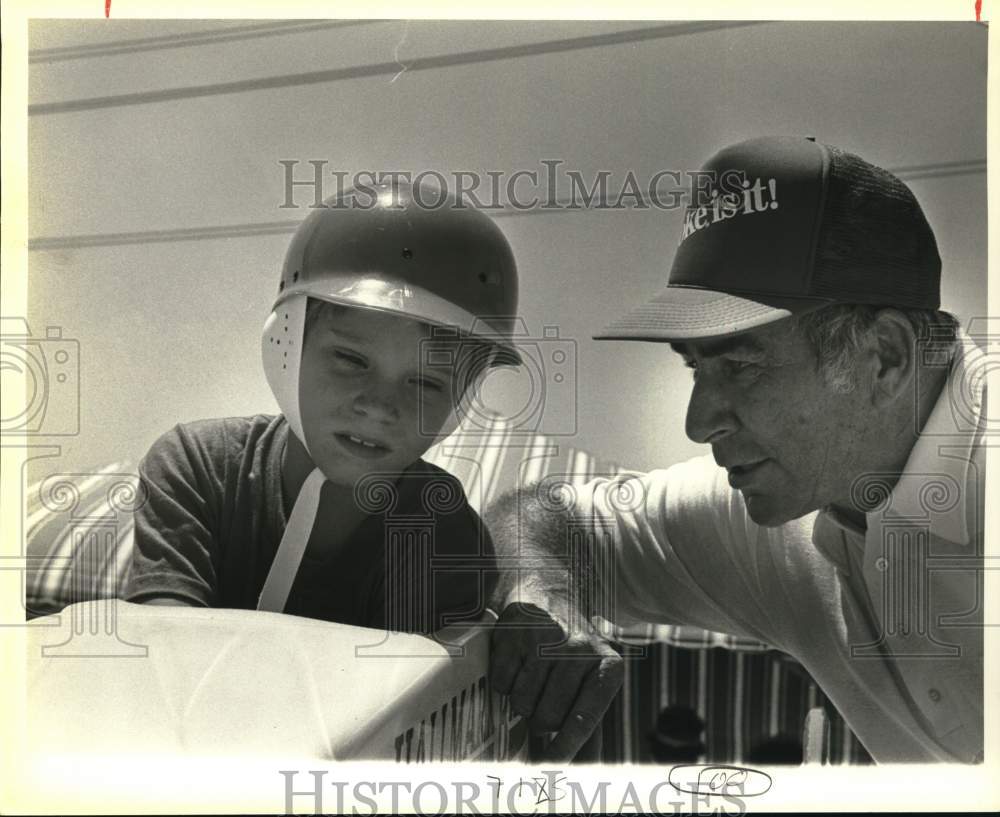 Press Photo 1941 Soapbox National Winner Jack McCarthy talking to Sean McLeod- Historic Images